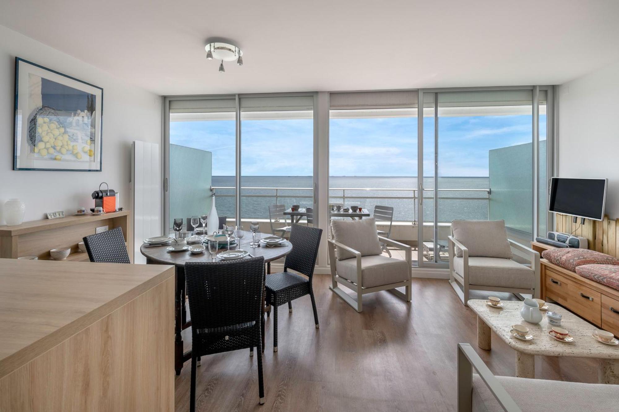 Appartement Pour 6, Vue Mer A 40M De La Plage La Baule Dış mekan fotoğraf